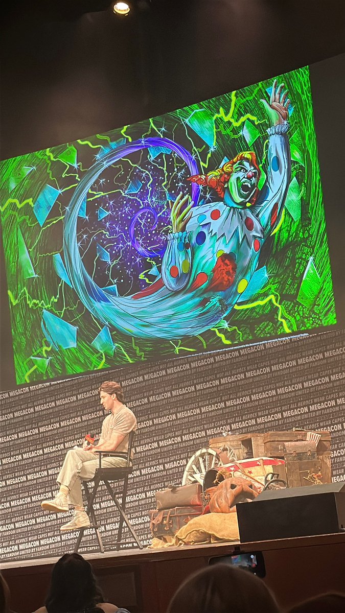 Stay & Scream: an HHN Podcast tweet media