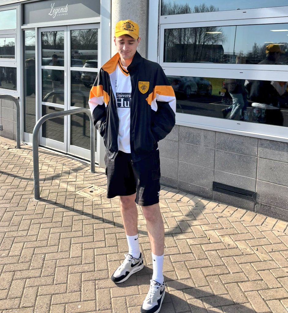 Hull City Kits (Les) tweet media
