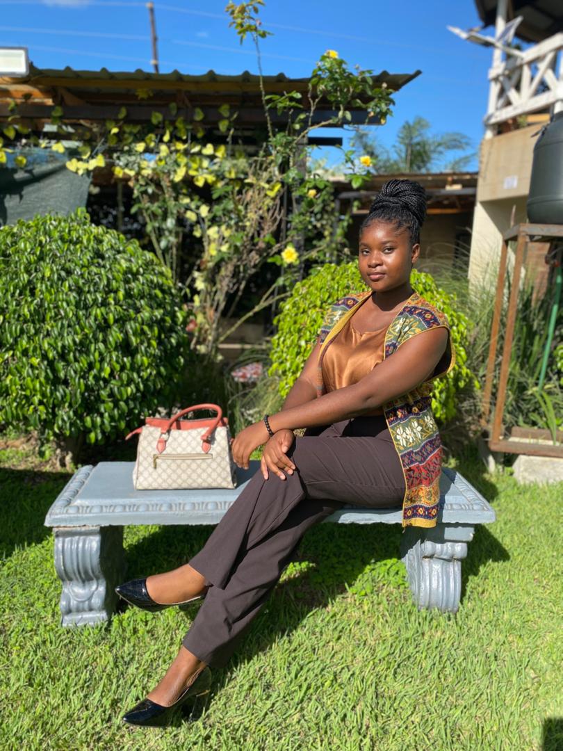 Graduate Maziko Kawale💜 tweet media