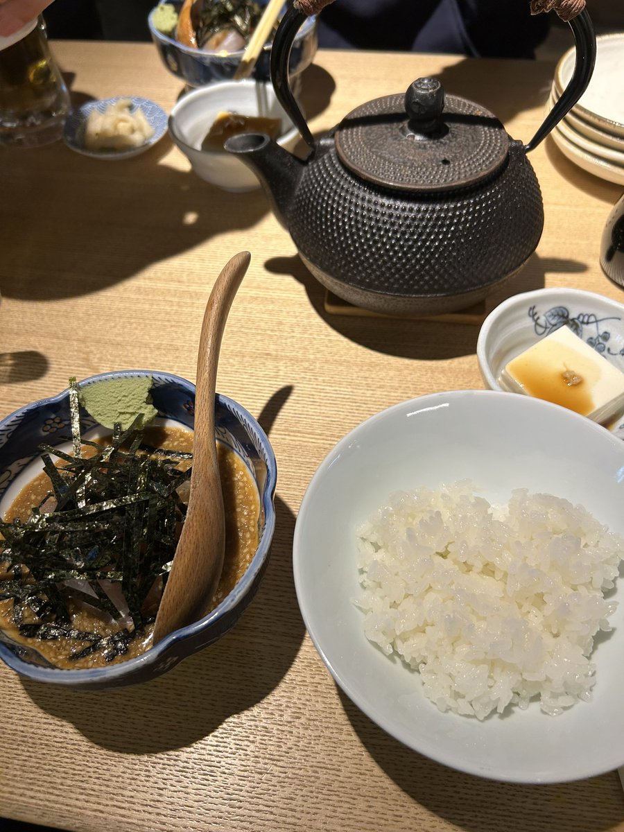 지지징 tweet media