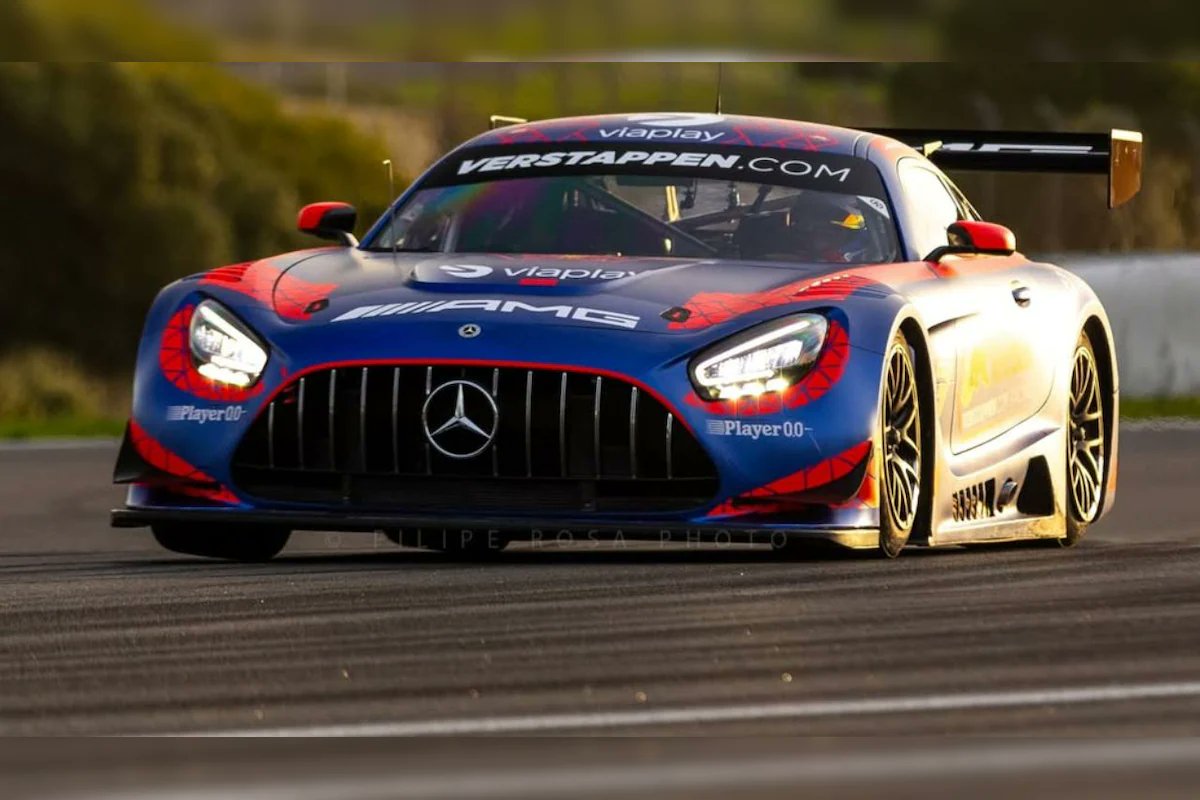 Daily Mercedes F1 tweet media