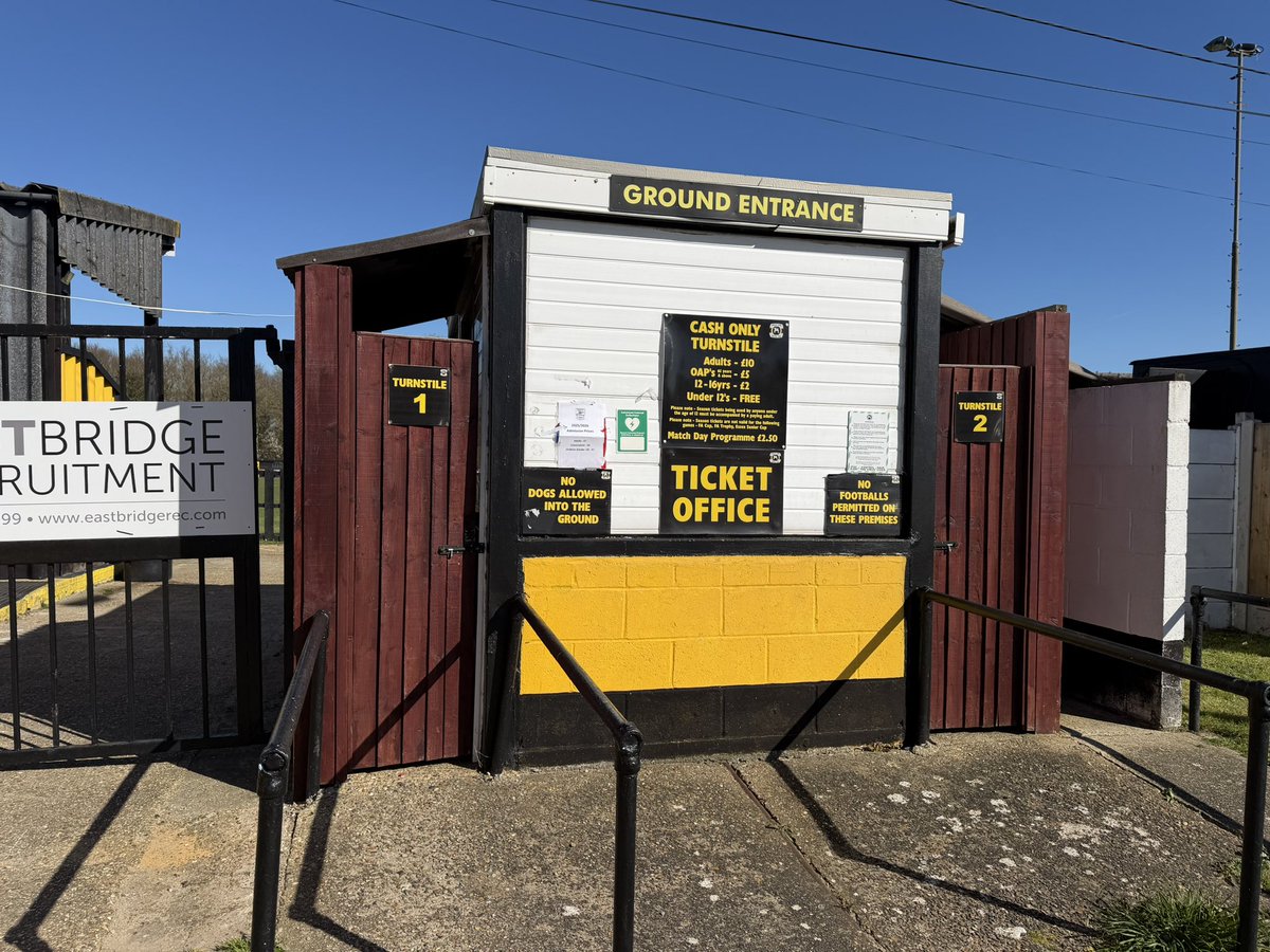 RobbieMTSi tweet media