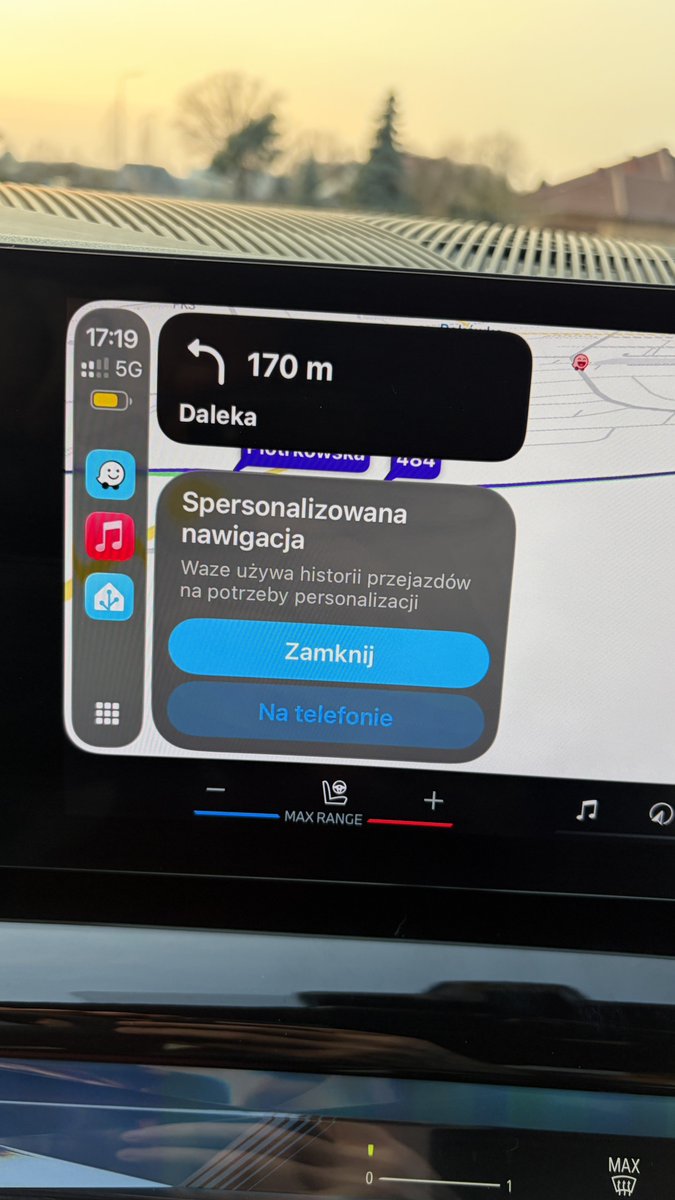 𝙩𝙤𝙢𝙖𝙨𝙯 tweet media