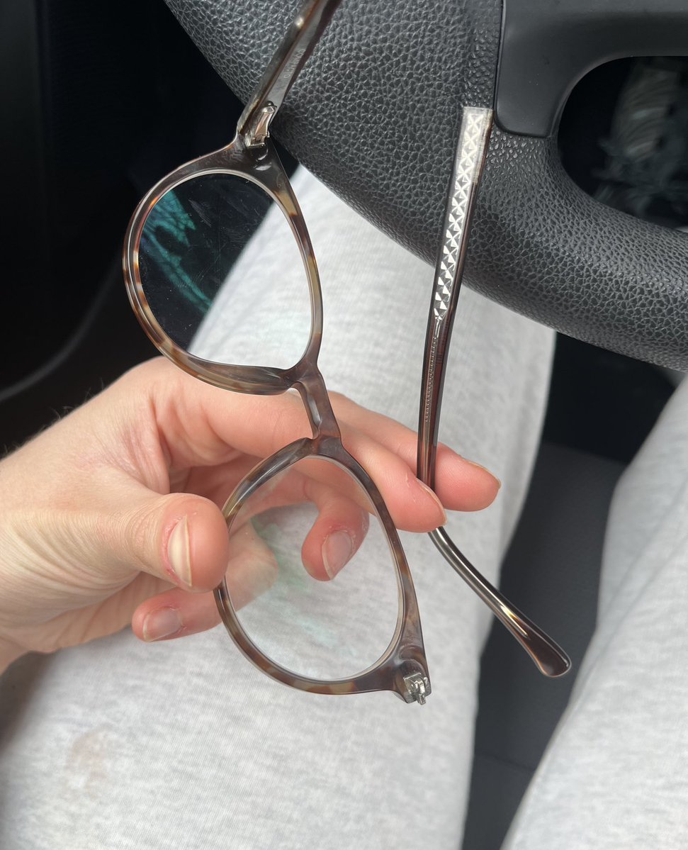 tildas🐇 tweet media