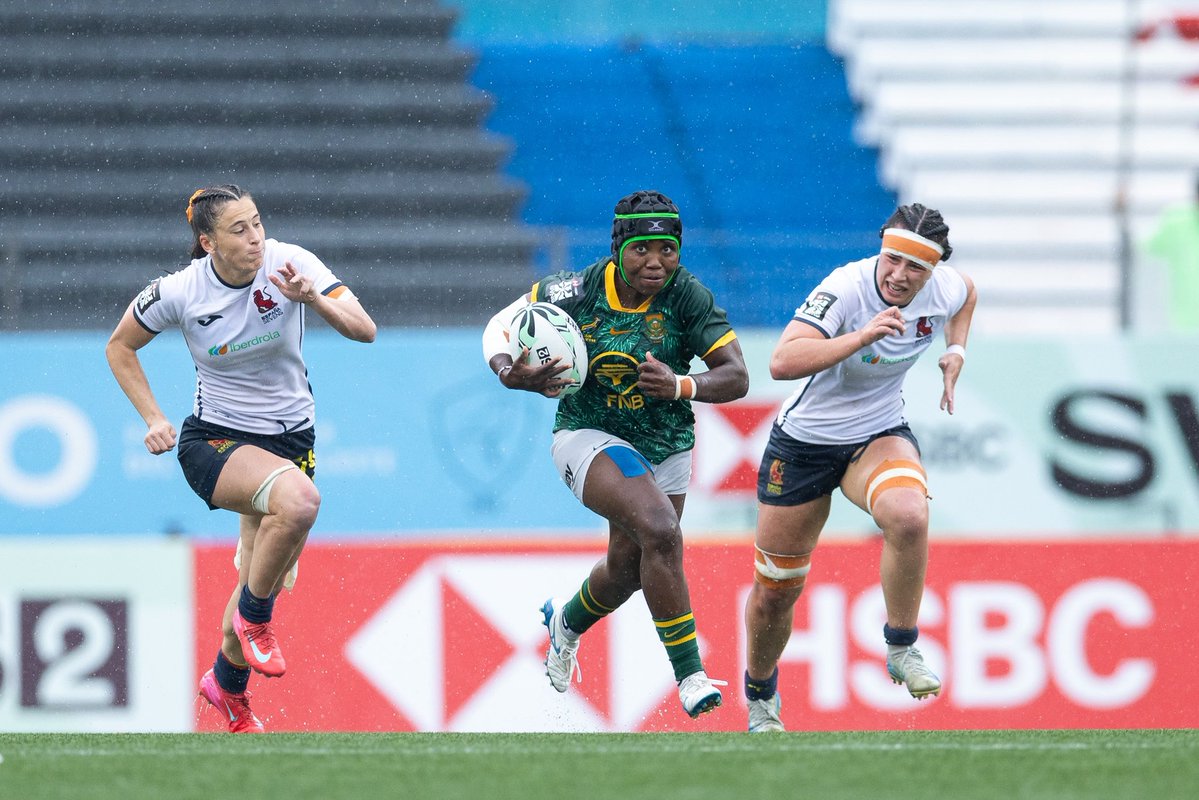 Image for the Tweet beginning: Heartbreak for the Women Boks,