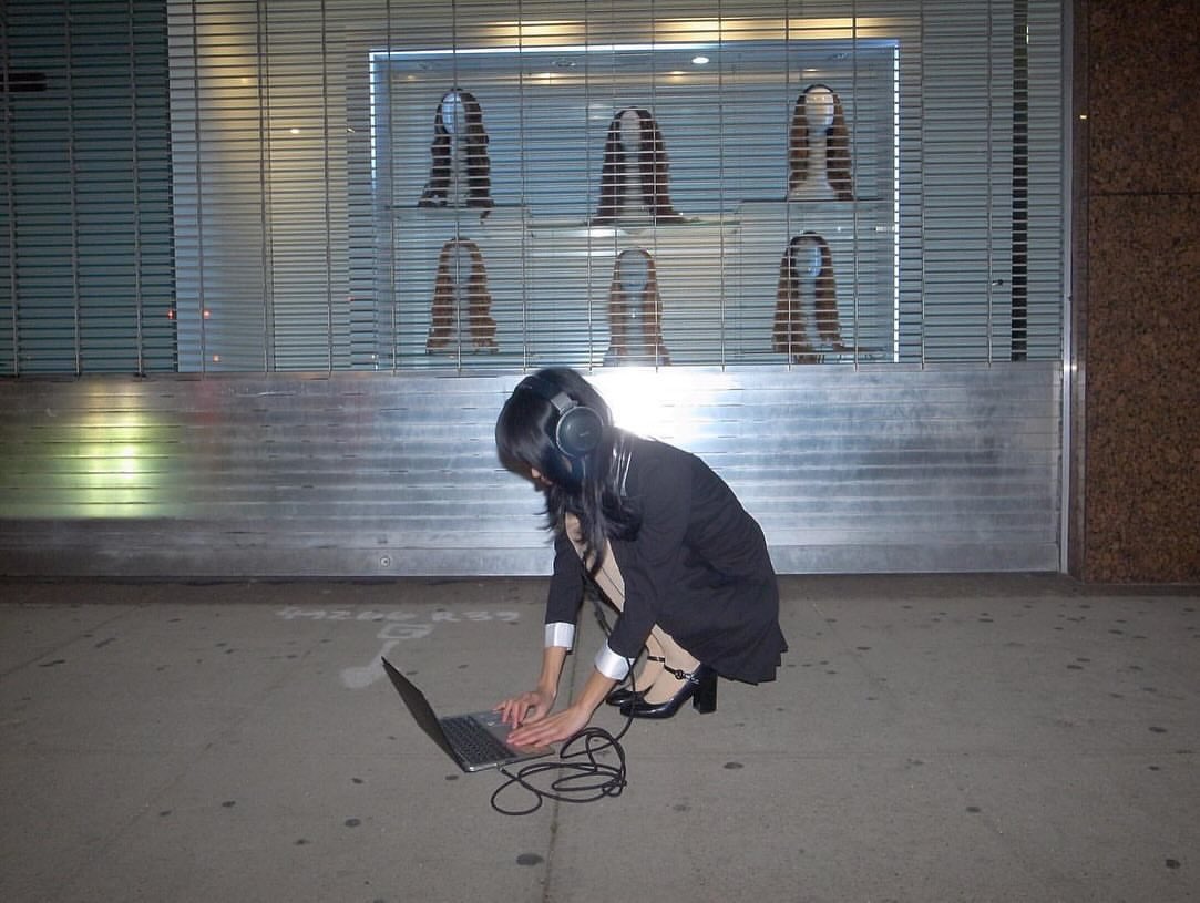 Composition tweet media