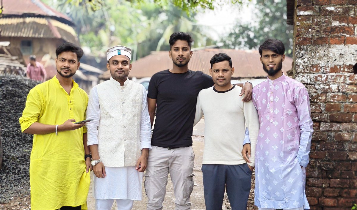skmdfaruk3's tweet photo. .
                           #খুশির_ঈদ
                 #EidMubarak #EidUlFitar https://t.co/YFKfz7Jc3H