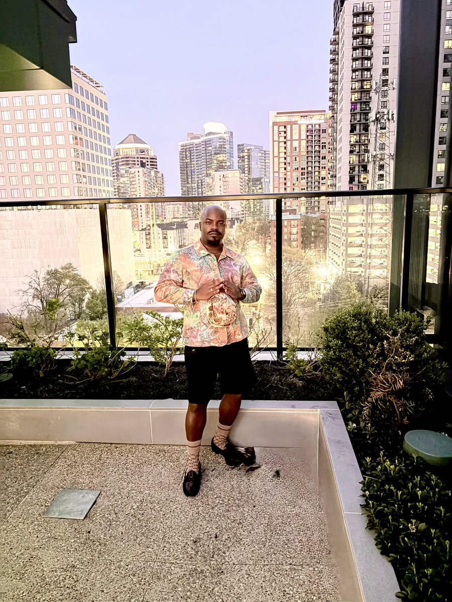 Unapologetic tweet media