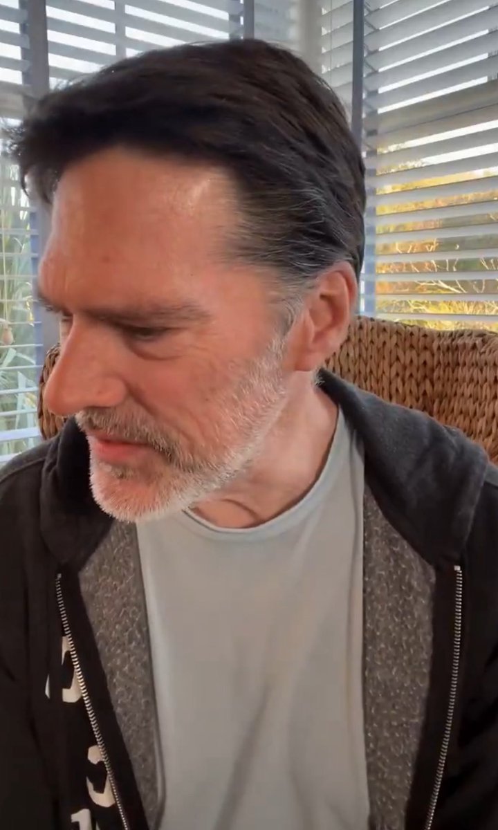 jen (the pitt spoilers) tweet media