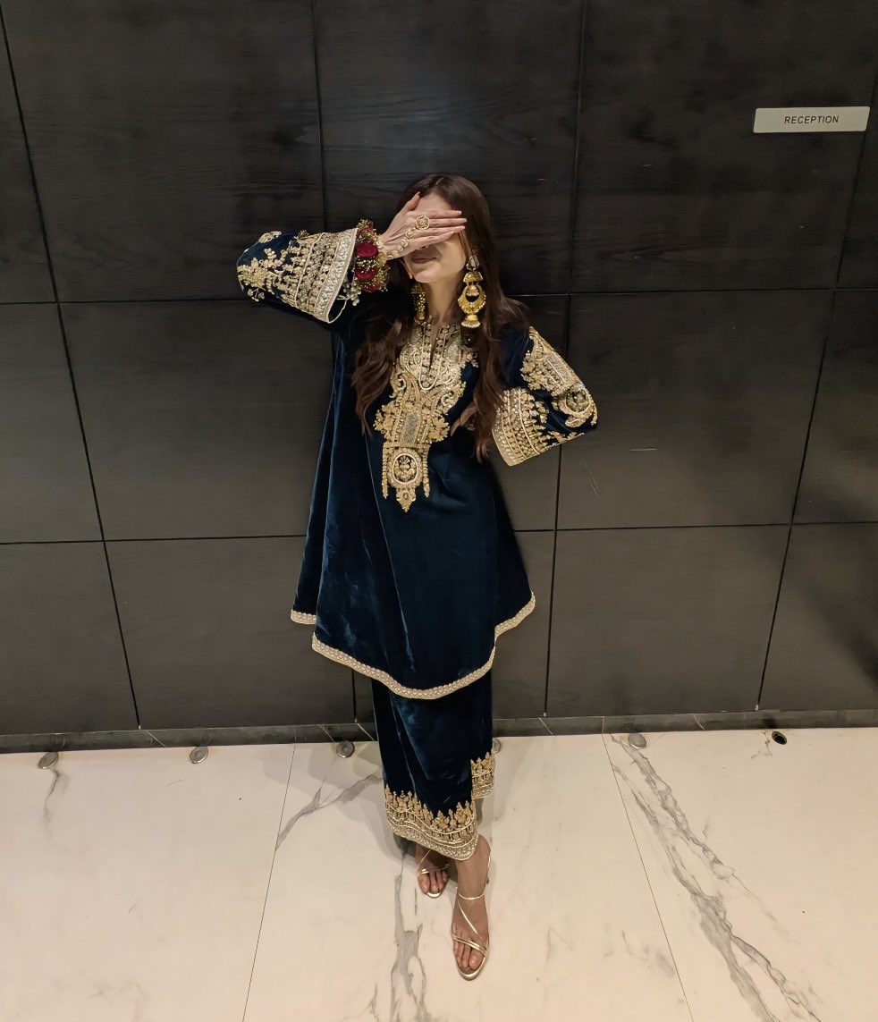 Eid Mubarak Rebellions 🌙❤️

#Farrhanabhatt #farrhanarebellions