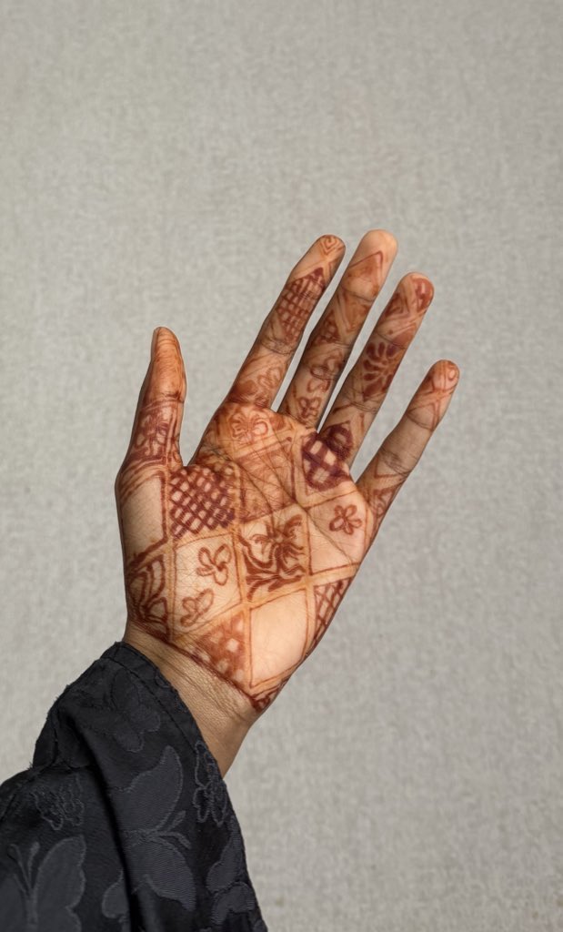 mn compte a sauté/ votre artist pref is back !!! tweet media