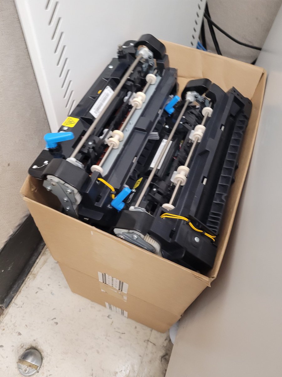 Whisper ⚙️ Robot Vtuber tweet media