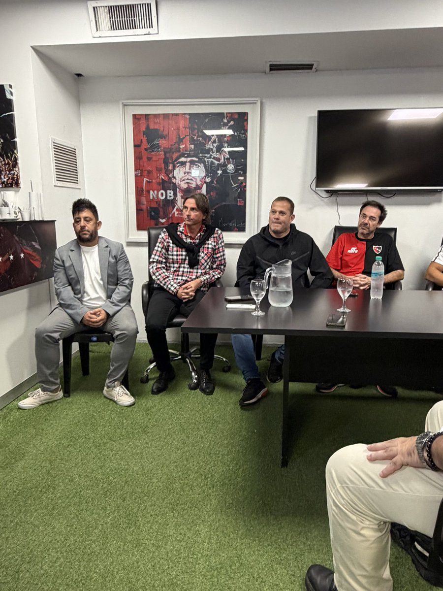 Axel Rolon tweet media