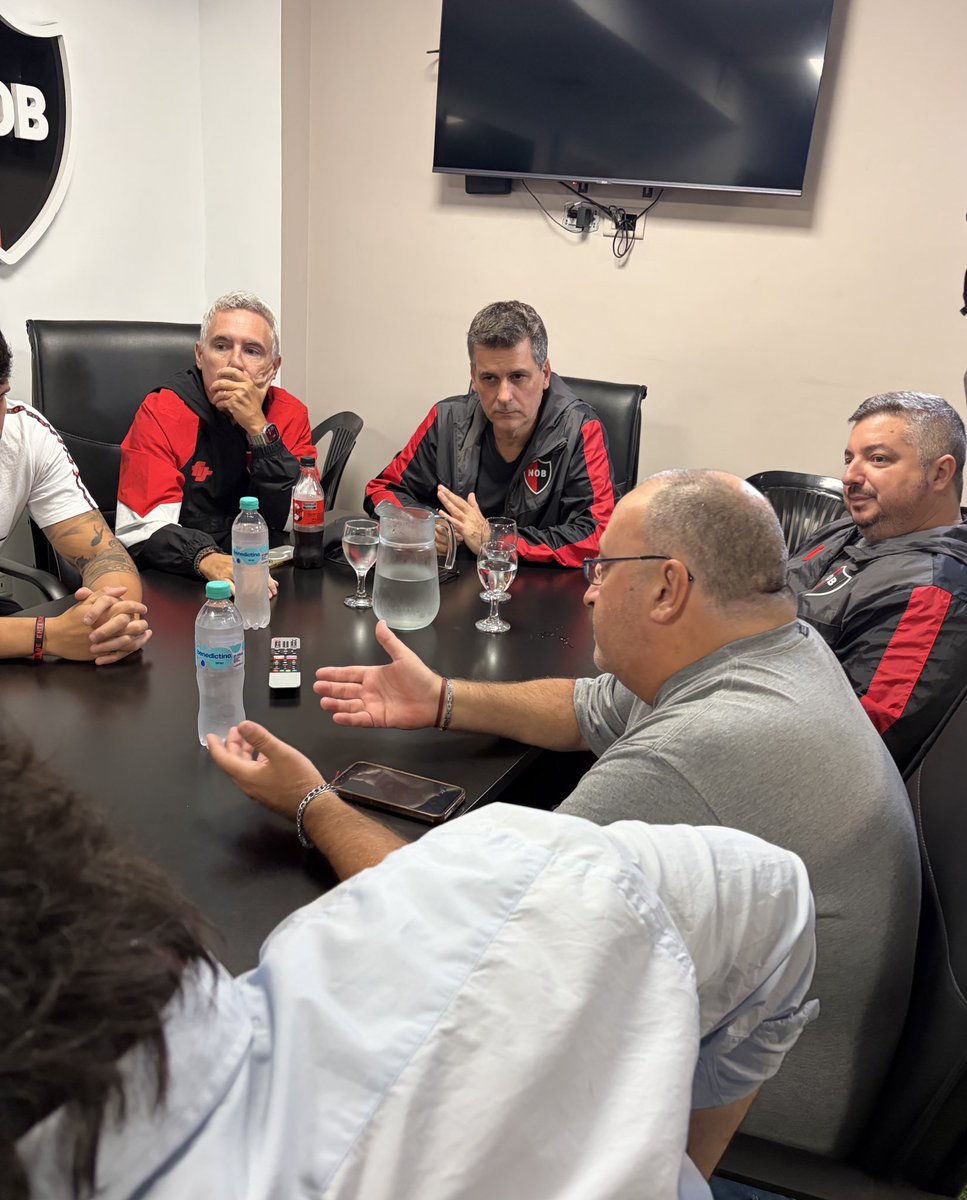 Axel Rolon tweet media