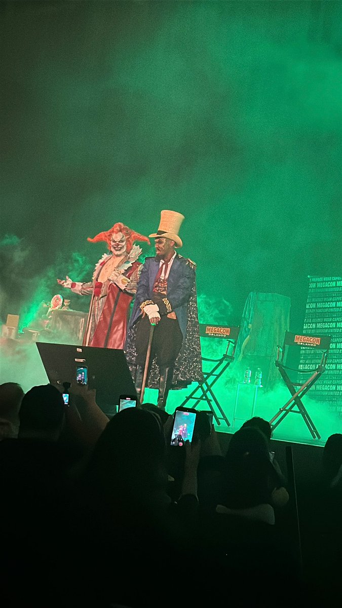 Stay & Scream: an HHN Podcast tweet media