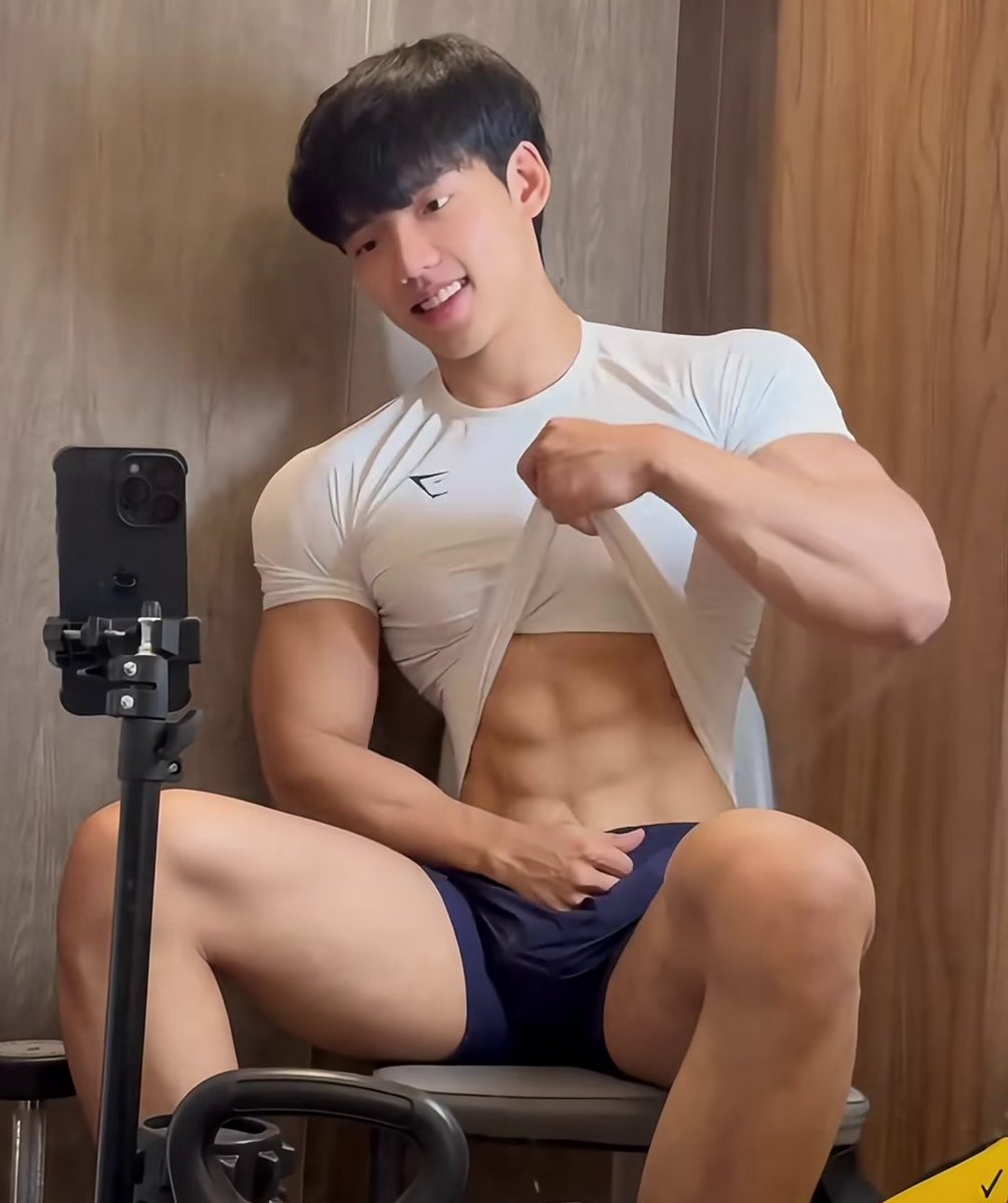 Men's Flex tweet media