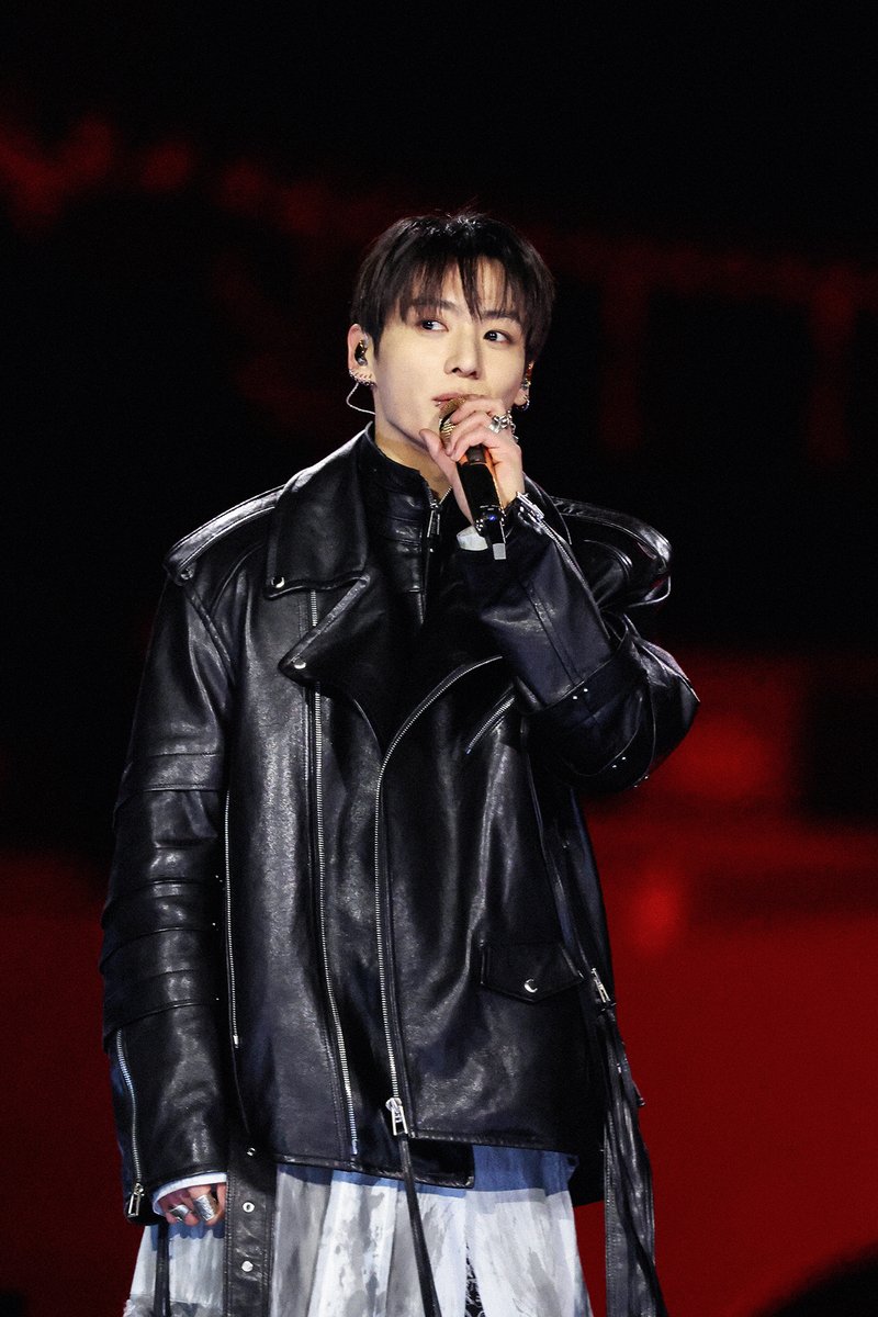 Headline Planet tweet media