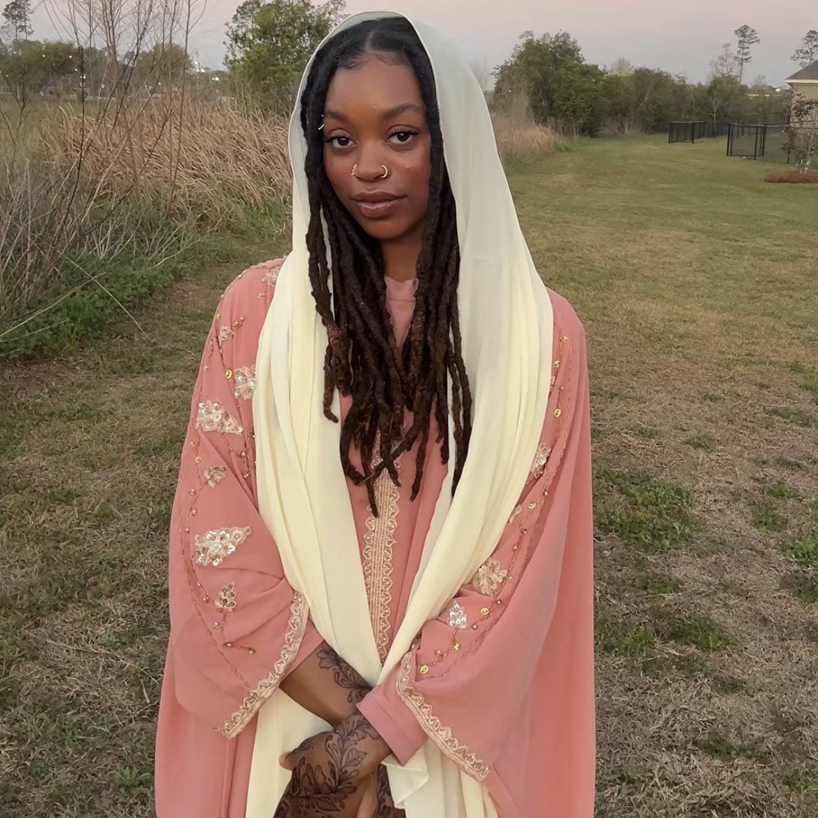 كوري tweet media