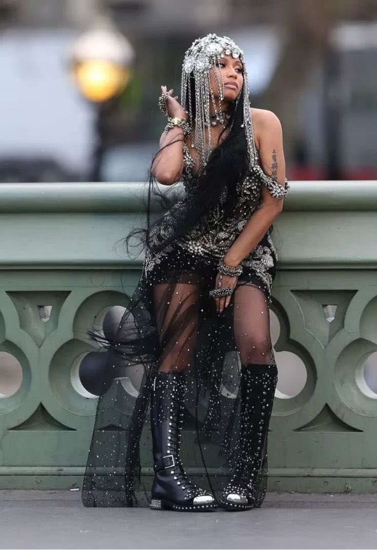 SachMGMT's tweet photo. When @NICKIMINAJ tweeted βthis update is coming to Gag City,β the Barbz showed out, with their favorite CHIBI versions of the Rap Queen πβ¨
the fragrance shop is officially OPEN on @tiktok_us πποΈ #GagCity #ChibiTrend
π: https://t.co/mFiBavsZoB https://t.co/Vt7RMjNVxx
