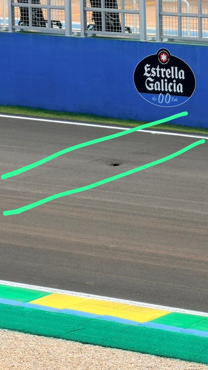 Gato Barbery tweet media