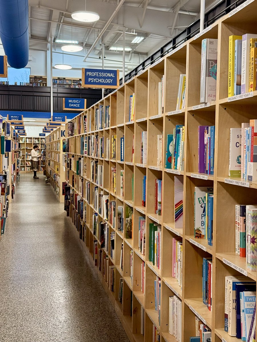 Reads with Ravi tweet media