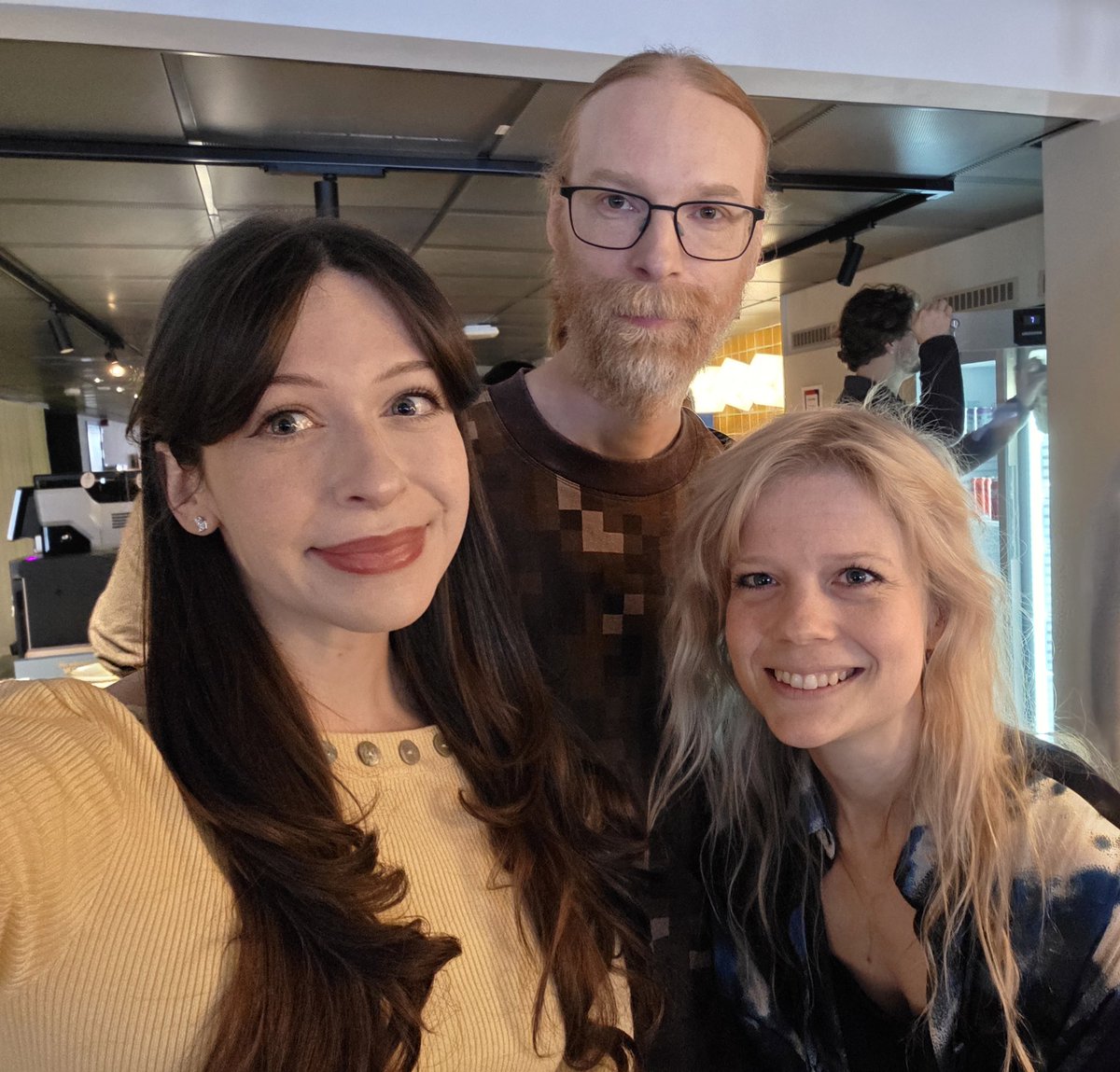 hannah rose 🌹 tweet media