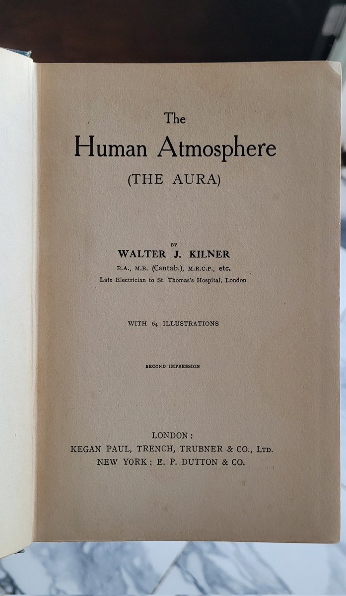 jessez's tweet photo. Got a new (old) book for little book collection. 

The Human Atmosphere - The Aura by Walter Kilner - Circa 1920. https://t.co/FO1xN1KX2S