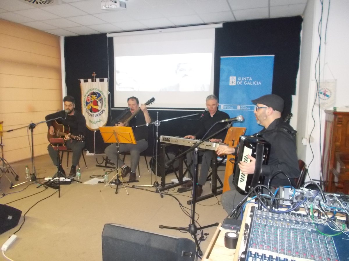 sants3radio tweet media