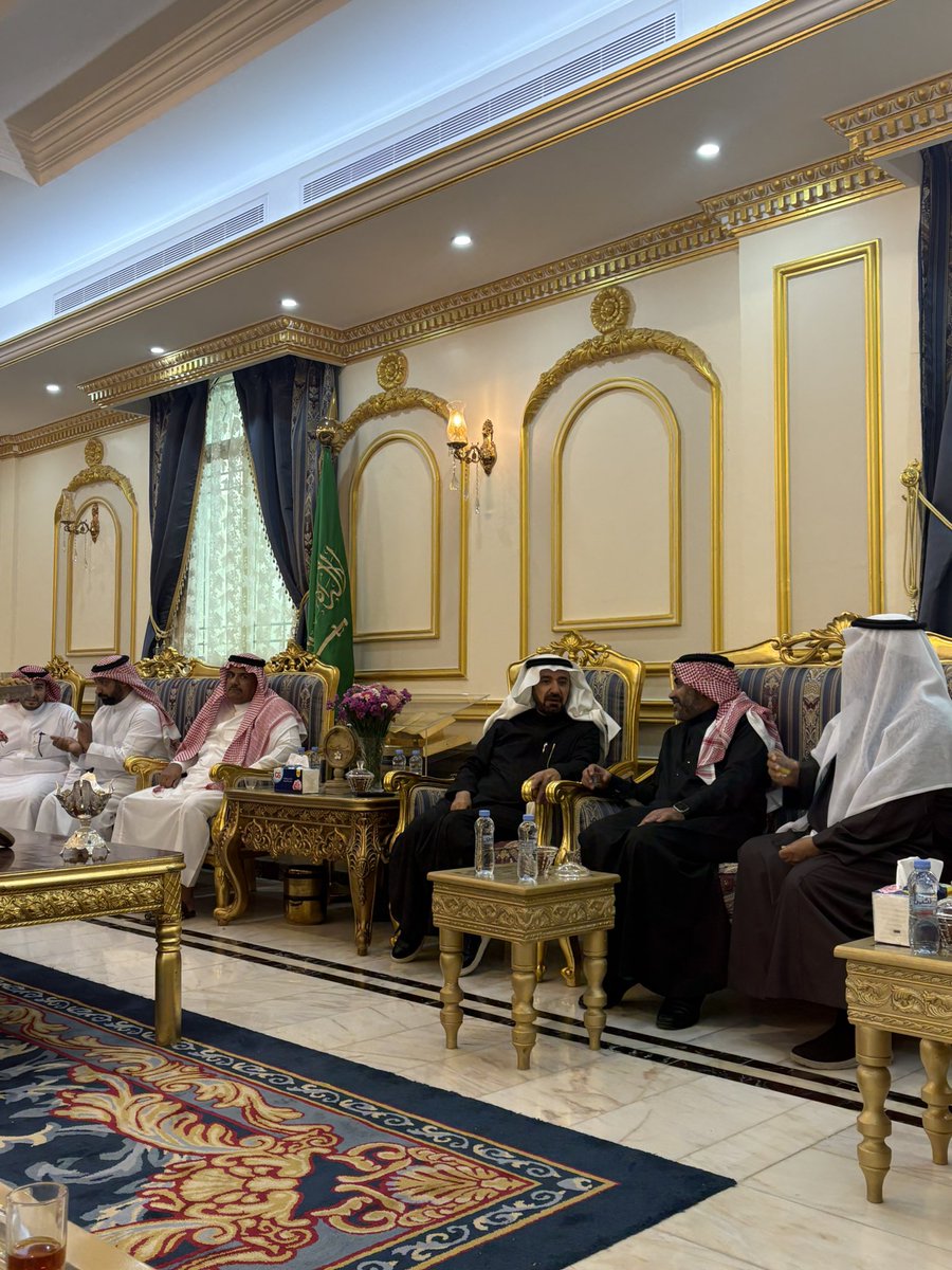 bnymajl's tweet photo. مجلس الشيخ احمد بن علي الكلي، شيخ قبيلة #الرهوة بمحافظة بلجرشي في منطقة #الباحة، توافد عدد من أعيان القبيلة والأهالي، الذين قدموا لتبادل التهاني بمناسبة #عيد_الفطر_المبارك_١٤٤٧هـ https://t.co/hvBFvRAUyt
