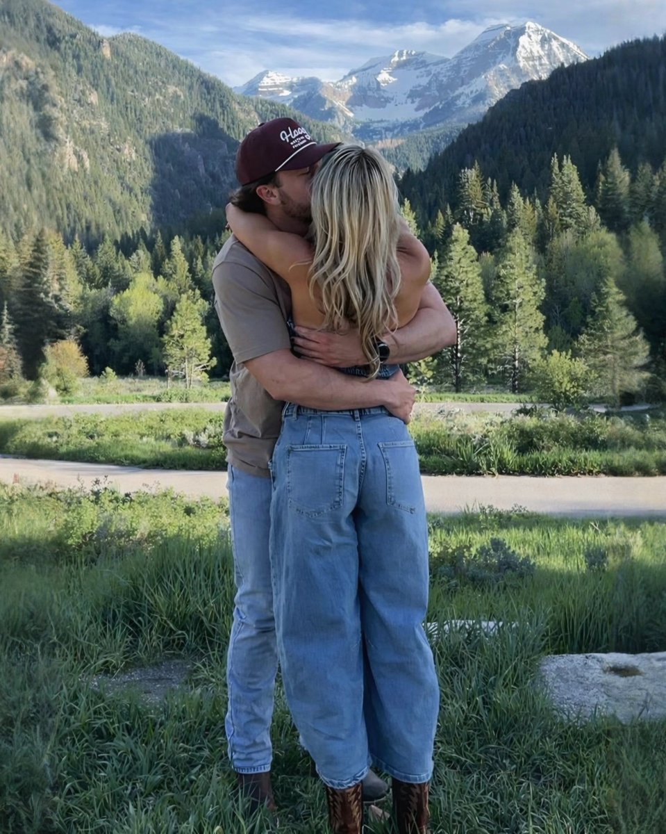 ⠀⠀ ⠀⠀ ⠀ ⠀⠀⠀⠀ ⠀ 

⠀ ⠀⠀⠀ ⠀ ⠀ ⠀ ⠀ ⠀ ⠀love of my life. ❤︎⁠

 ⠀⠀ ⠀ ⠀⠀ ⠀ ⠀⠀ ⠀ ⠀⠀ ⠀ ⠀⠀ ⠀