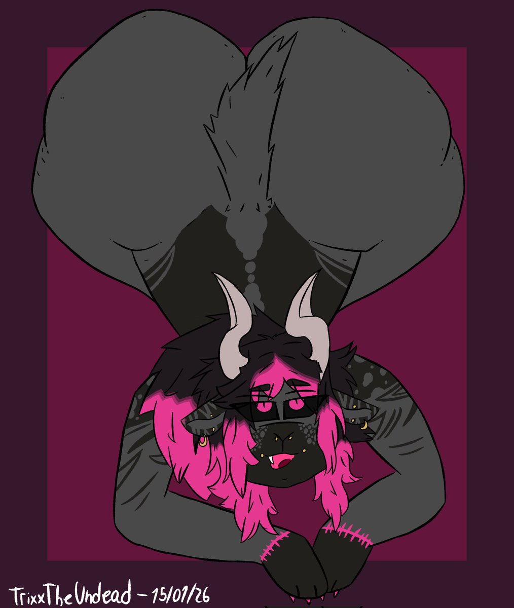 𝐅𝐔𝐍—𝐒𝐈𝐙𝐄𝐃 𝐆𝐎𝐀𝐓𝐋𝐎𝐑𝐃 ! tweet media