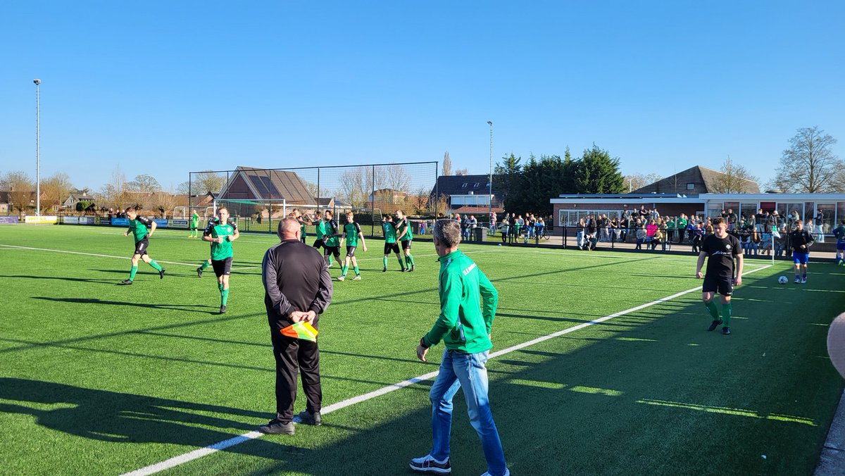 Goed doorzetten en prima voorzet van Theo Verspuij, afgerond door Patrick Slijkoort. SV Noordeloos - <a href="/vvDubbeldam/">vv Dubbeldam</a> 2-1