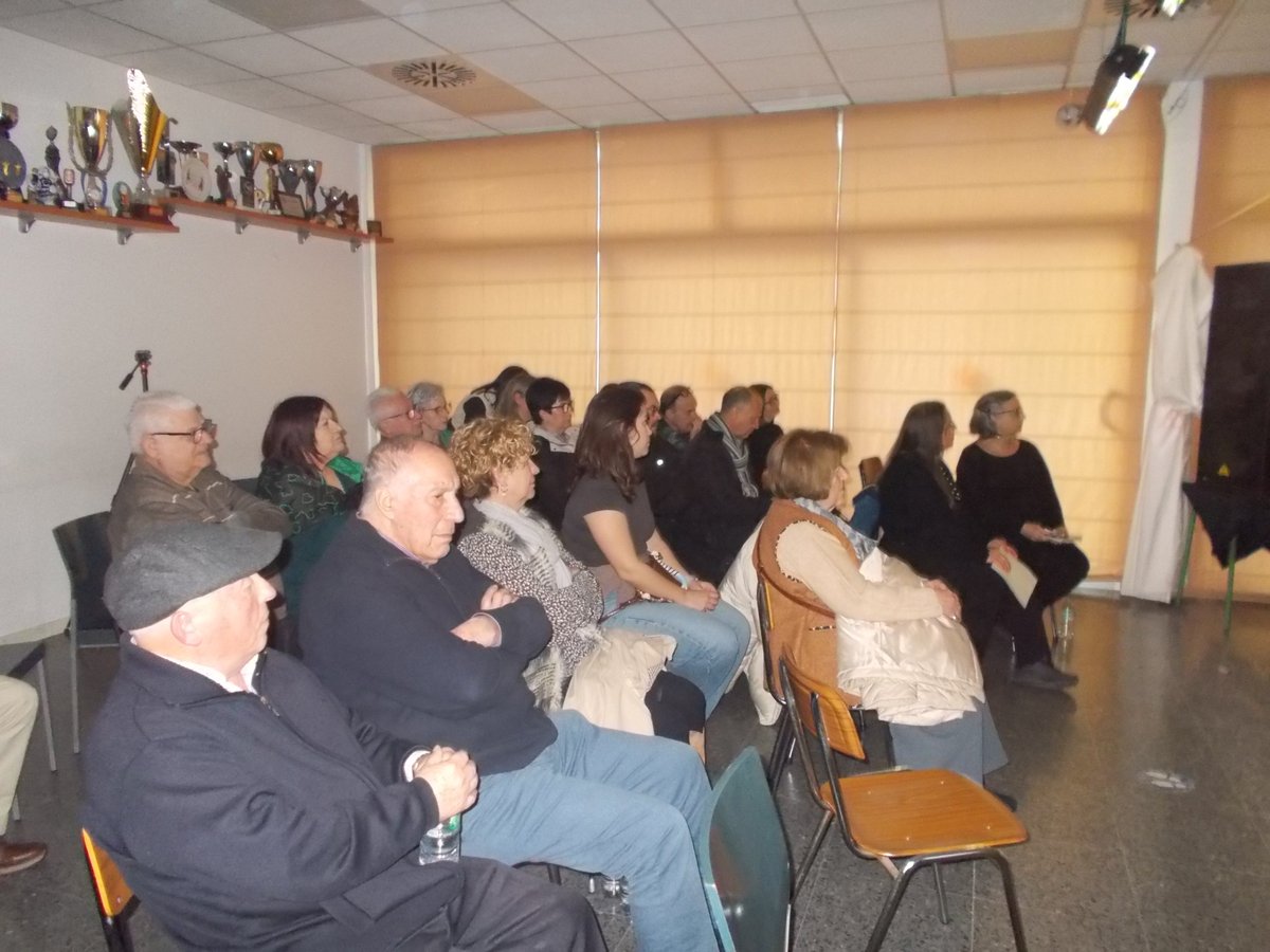 sants3radio tweet media