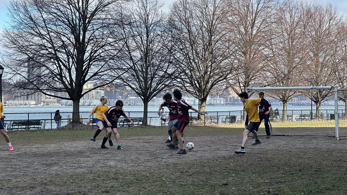 Frank Yan tweet media