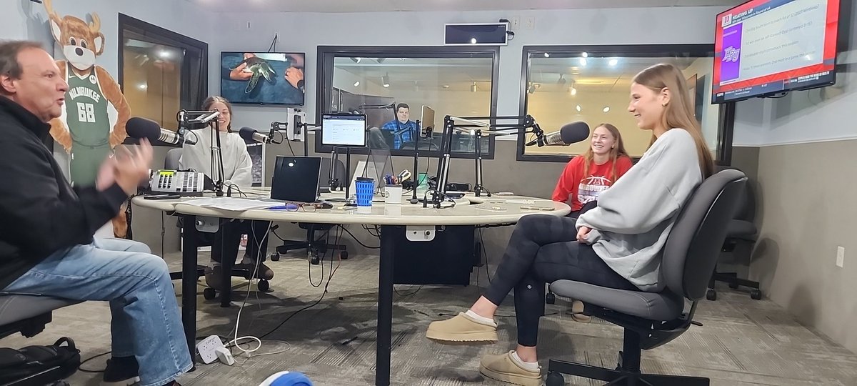 Arrowhead High School-Head Girls' Basketball Coach tweet media