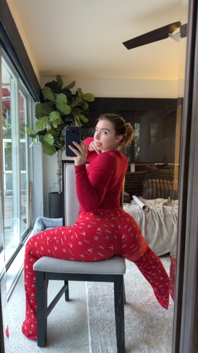 Quadlovers tweet media