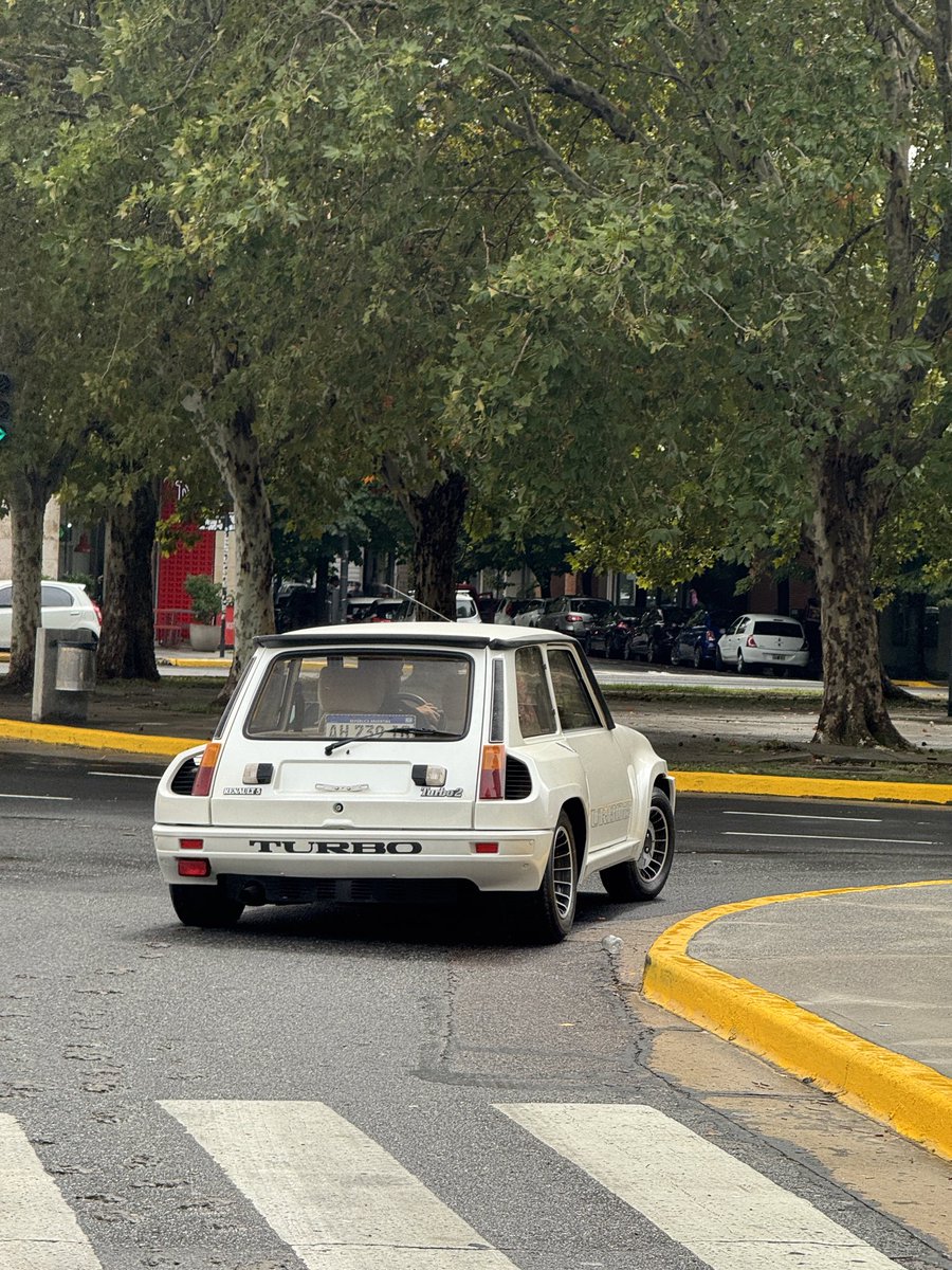 chinocarspotter tweet media