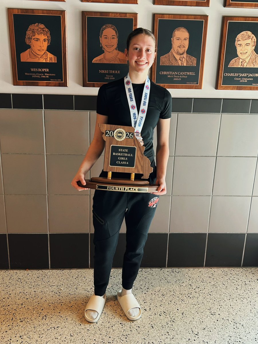 Kate Deck tweet media