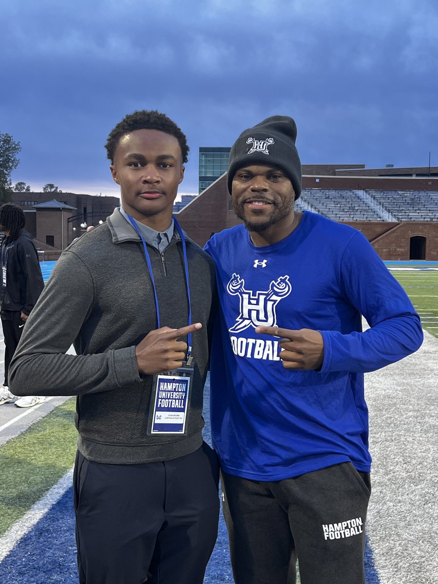 Evan Brown tweet media