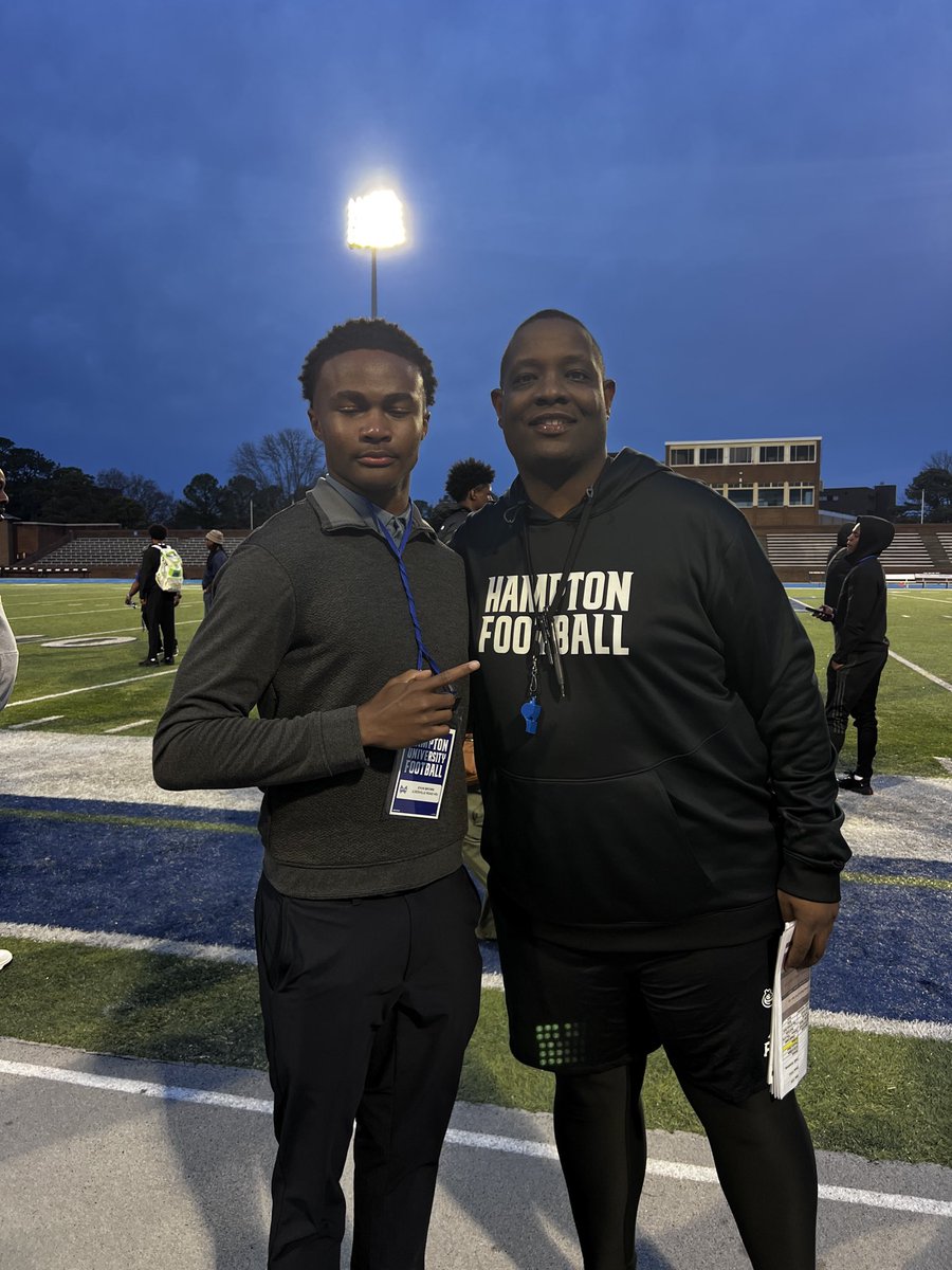 Evan Brown tweet media