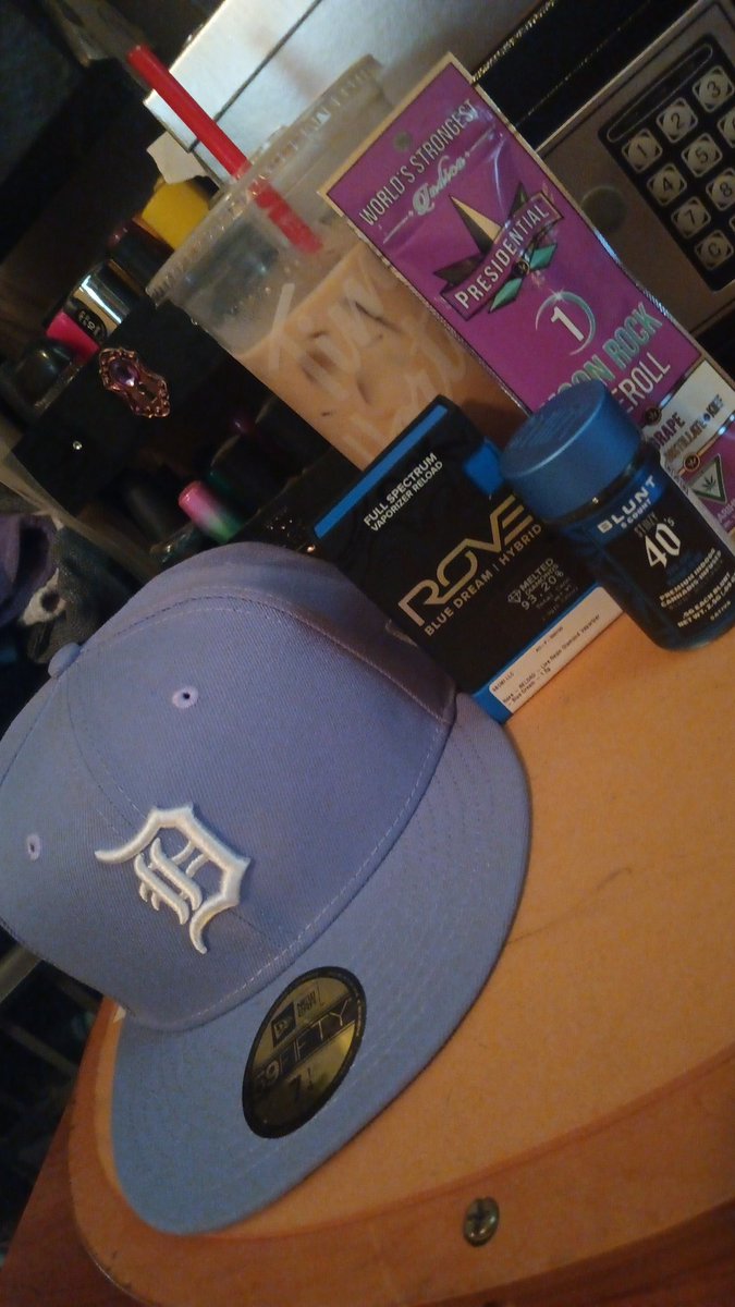 redheadchic313's tweet photo. Top 3 weed products, rove pens, presidential pre rolls and stiizy blunts. And of course it pairs well with a Timmy hoes coffee #detroit #saturdaze #high #weed #coffee #michigan https://t.co/aZp23o6rkz