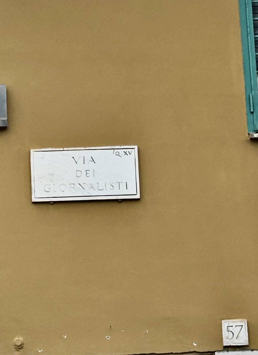 elasciami tweet media