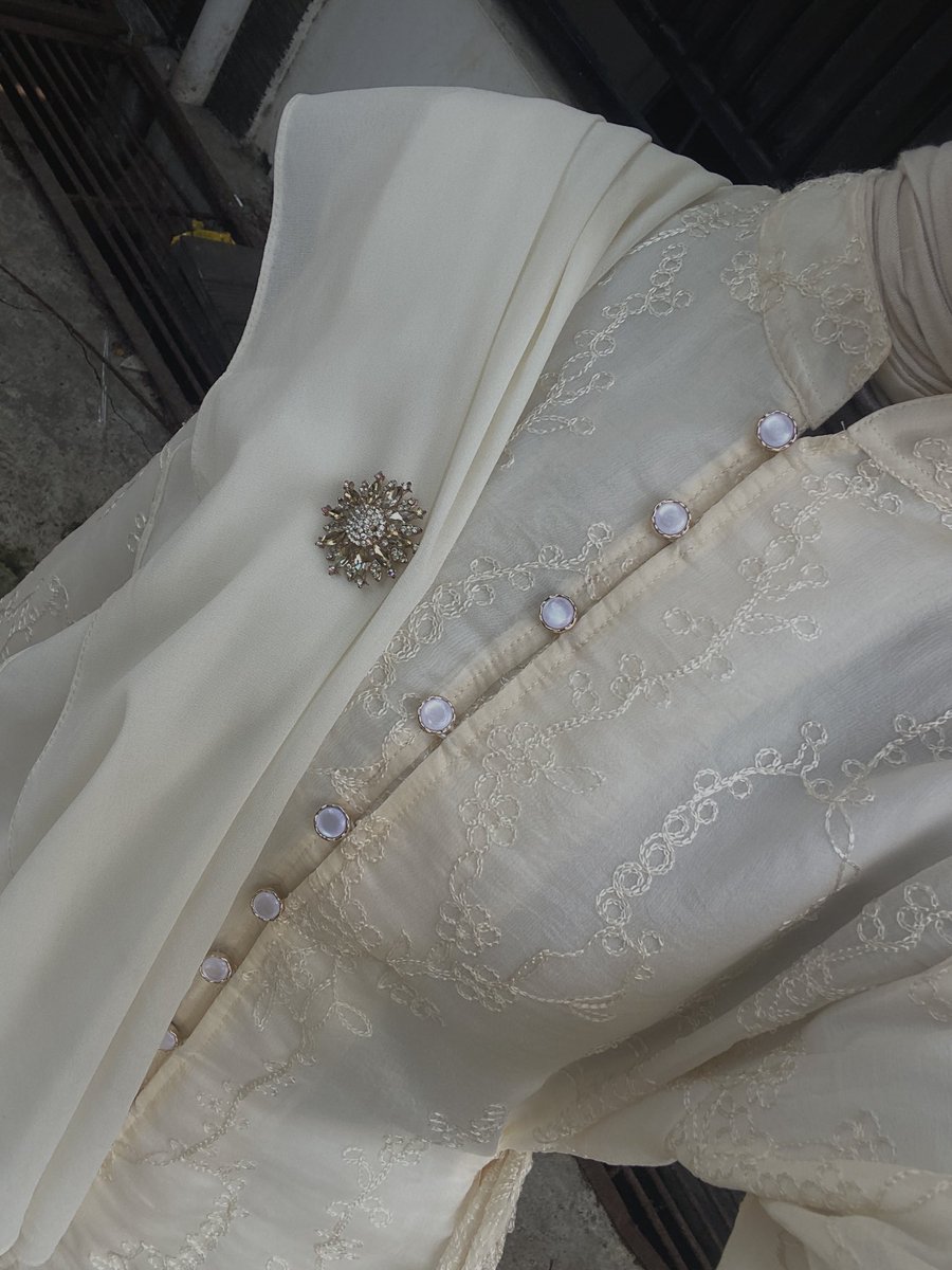 salsooobilaa tweet media