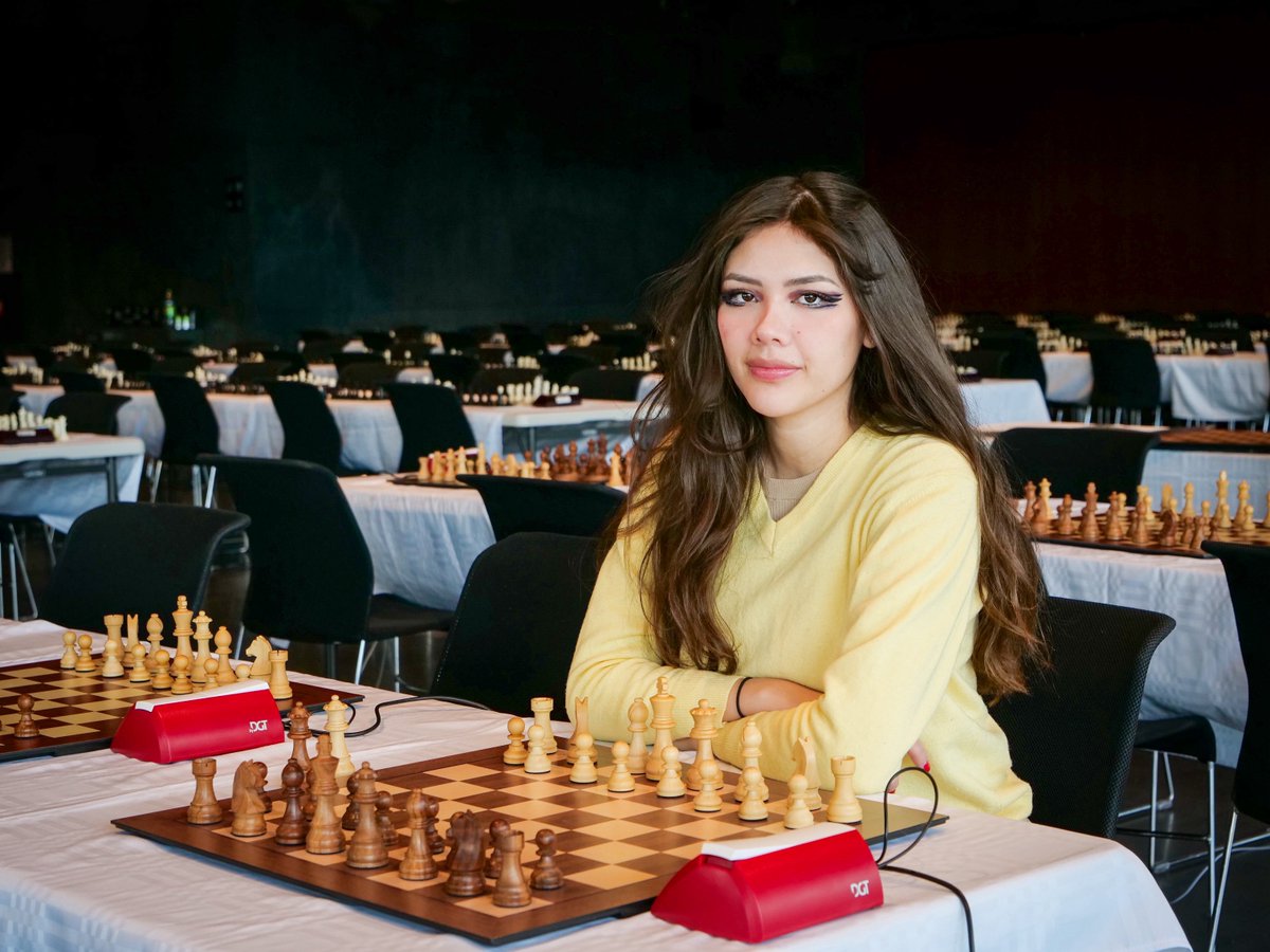 Alexandra Prado tweet media