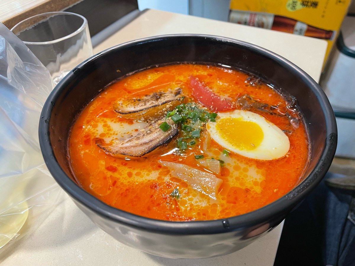 katie mas tweet media