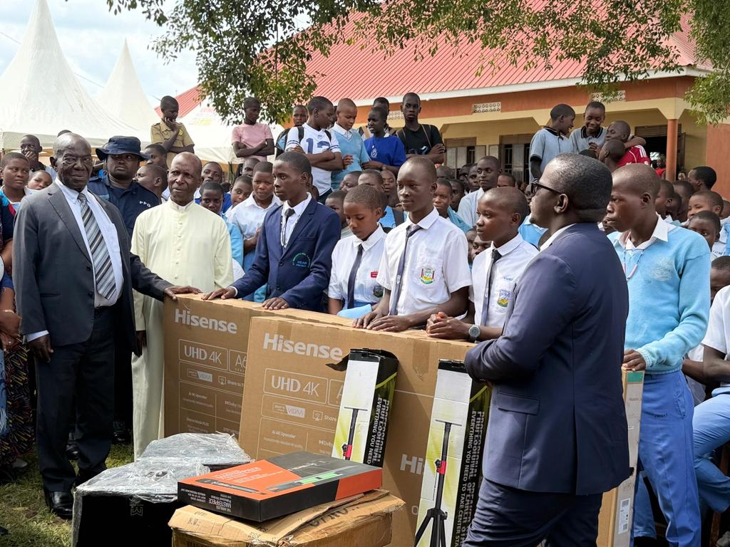 Edward Ssekandi tweet media