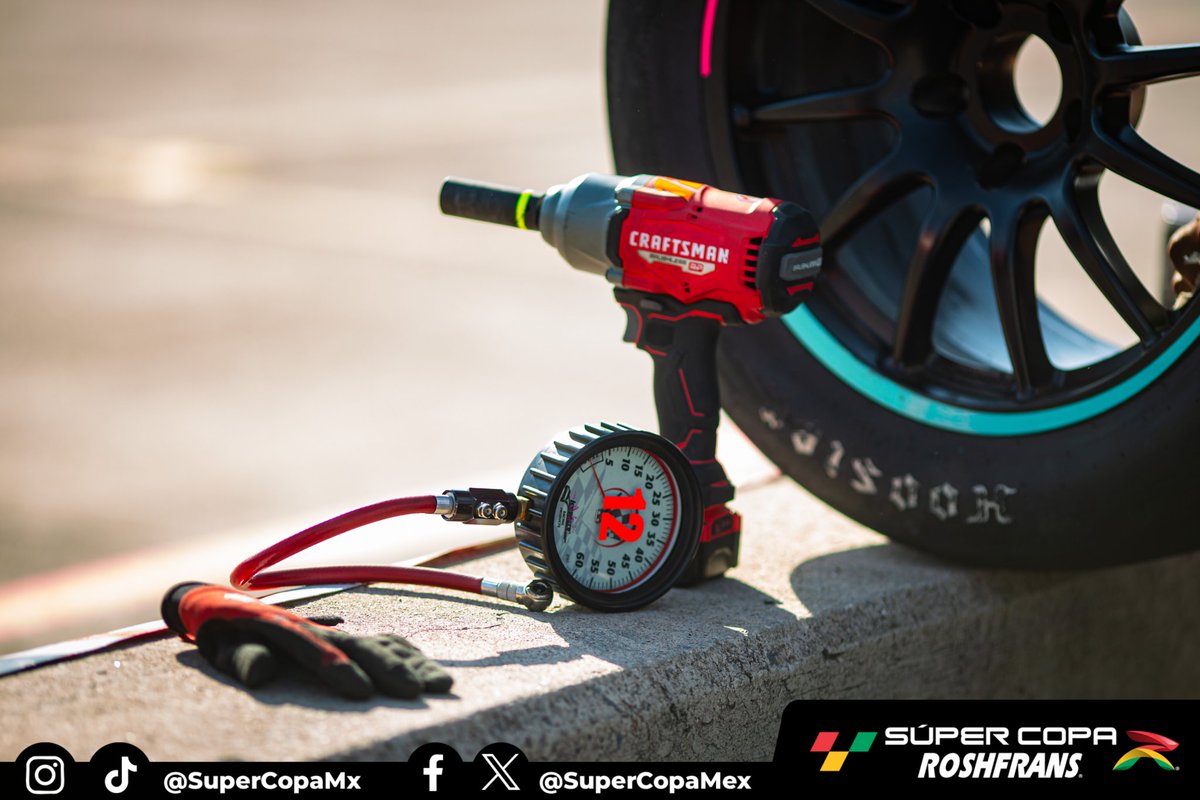 SuperCopaMex's tweet photo. La aventura comienza y ya estamos en suelo hidrocálido📷

#SuperCopaRoshfrans #SCAgs #SúperCopaRoshfransAguascalientes #AlimentamosTuPasión #GTM https://t.co/d0j6aWZxuu