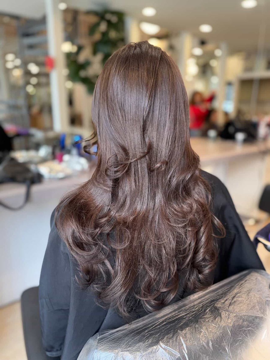 havenfoxxx's tweet photo. Reimburse $200 for my hair 💕 https://t.co/3JivV9NDlD