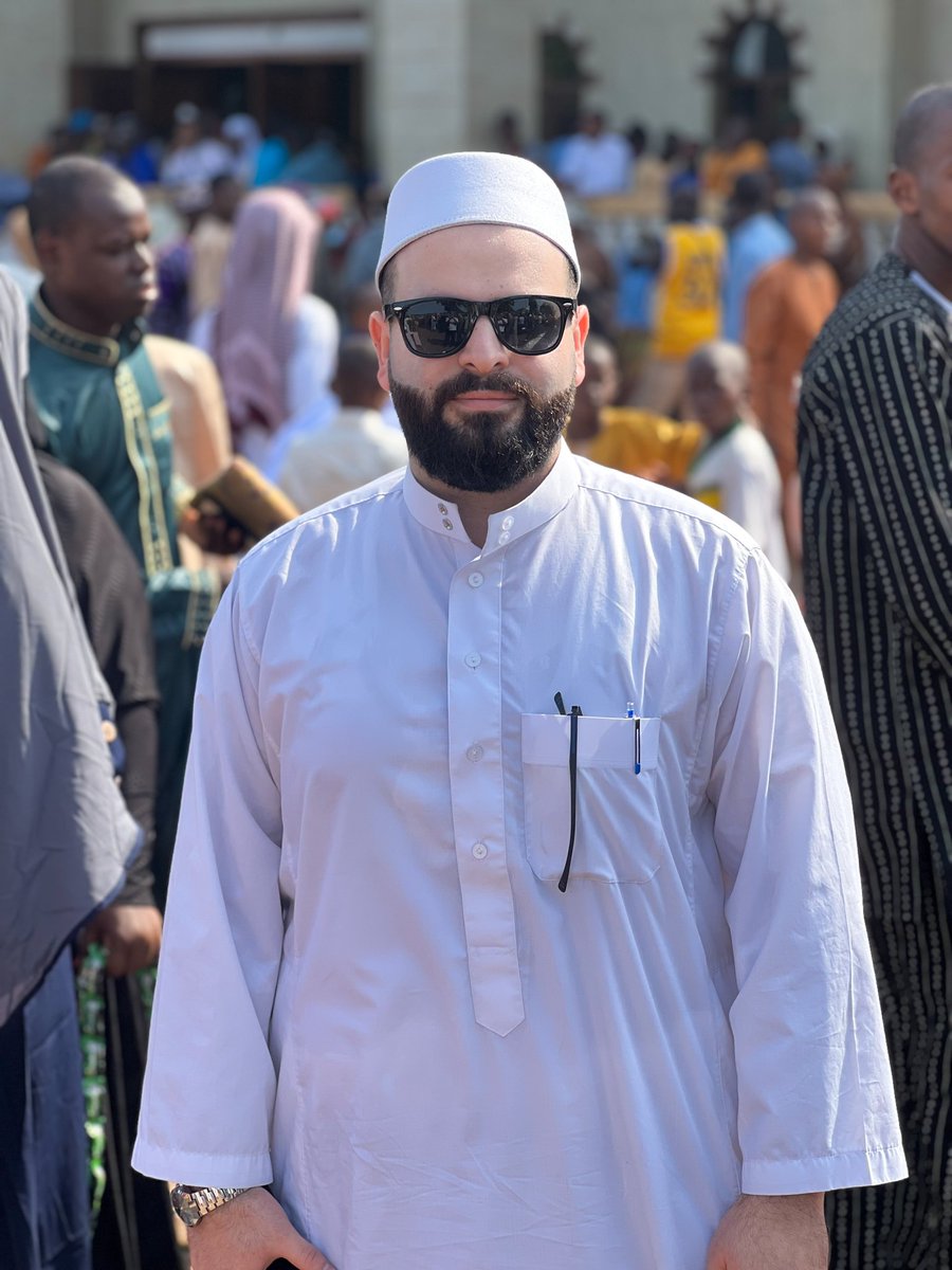 khoderayoub's tweet photo. كل عام وانتم بخير اعاده الله علينا وعليكم بالصحه والعافيه 
#عيد_الفطر_المبارك_١٤٤٧ه #عيد_الفطر_١٤٤٧ه https://t.co/OQJ7tgvpRw