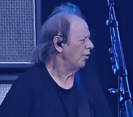 The CMS Network tweet media